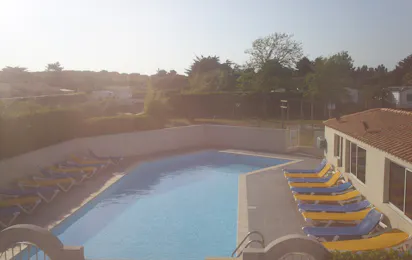 Camping Les Flots No 4