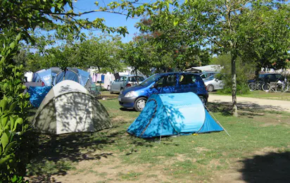 Camping Les Flots No 4