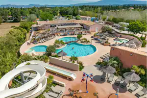 Camping les Fontaines - Ciela Village Camping Les Fontaines - Luftaufnahme des Wasserparks