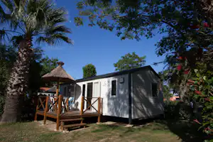 Camping Les Galets - Mobilheim auf dem Campingplatz