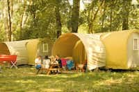 Camping Les Genêts d'Or - Glamping-Zelte auf dem Campingplatz