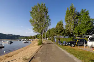 Camping Les Genêts - Standplätze auf dem Campingplatz