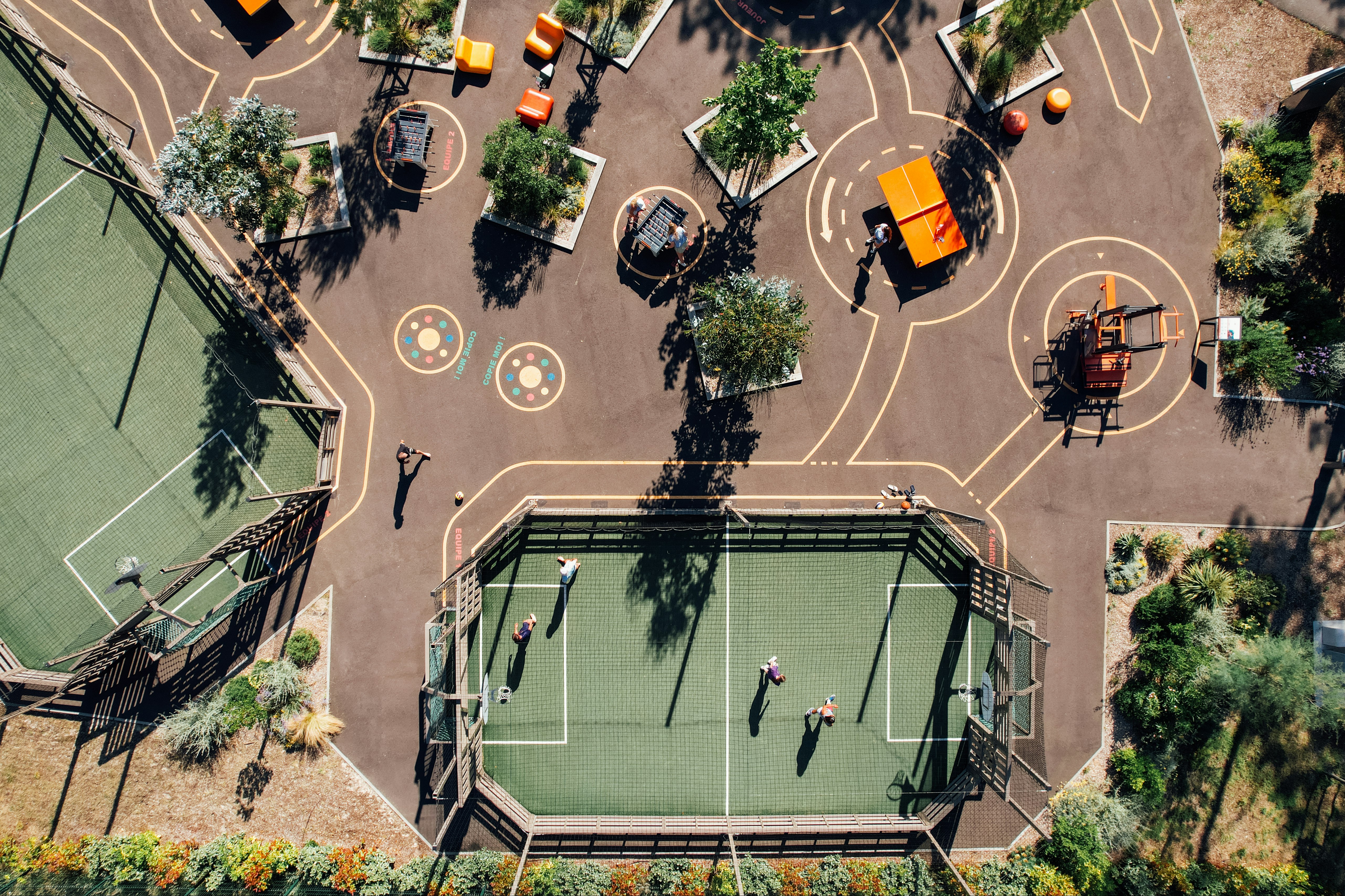 Yelloh! Village Les Grands Pins - Freizeitanlage mit Sportplätzen und anderen Aktivitäten