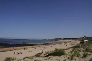 Camping Les Gros Joncs - Campingplatz mit direktem Zugang zum Strand am Atlantischen Ozean