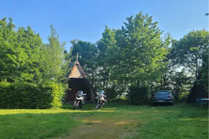 Camping Les Hirondelles - Blick auf das Chalet