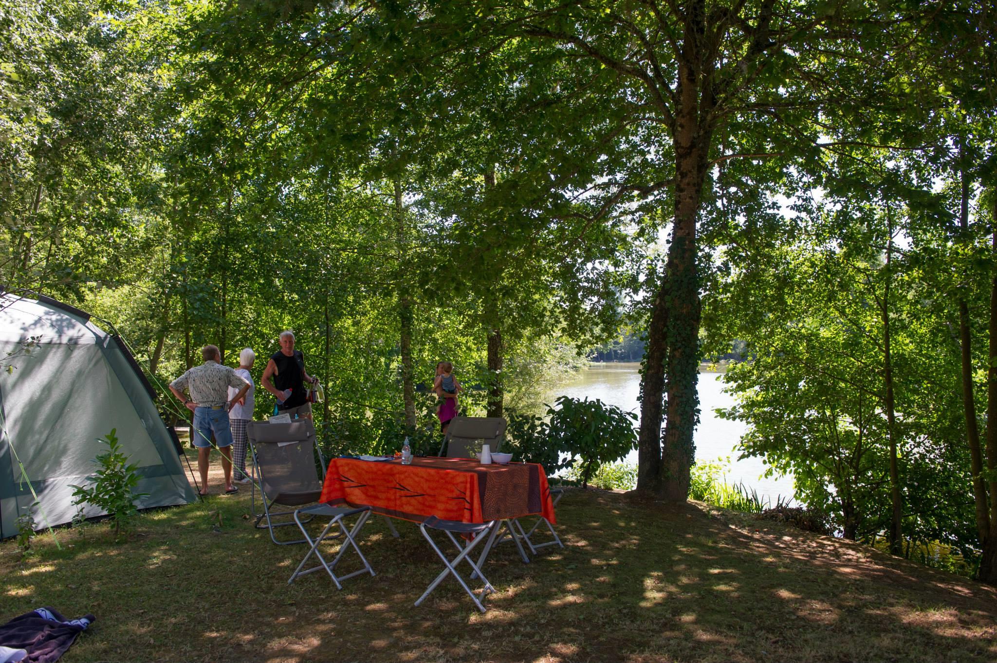 Camping Les Lacs de Courtès