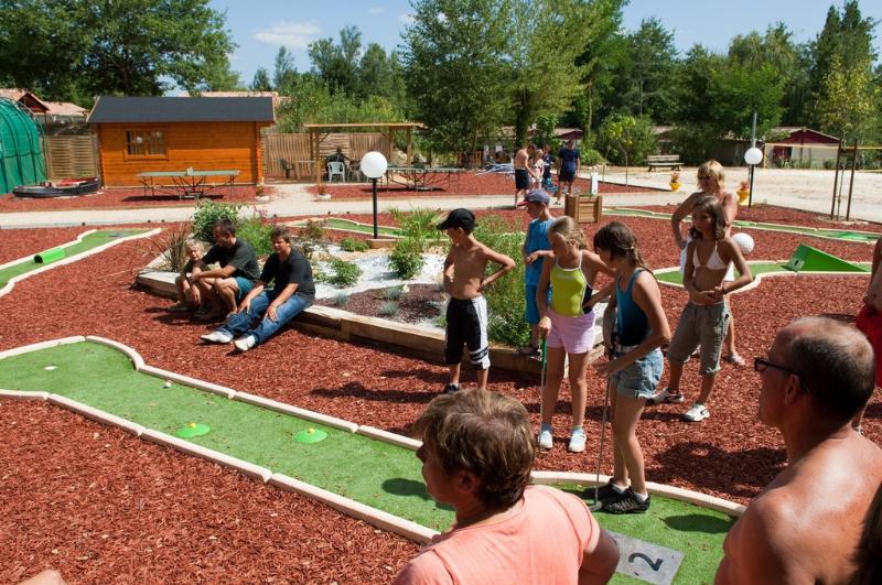 Camping Les Lacs de Courtès