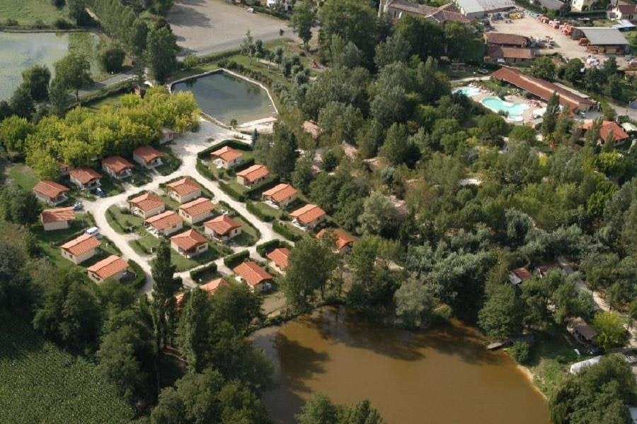 Camping Les Lacs de Courtès