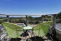 Camping Les Lauriers Roses - Terrasse eines Ferienhauses mit Blick auf das Meer