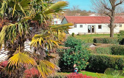 Camping Les Logeries