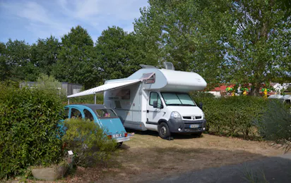 Camping Les Logeries
