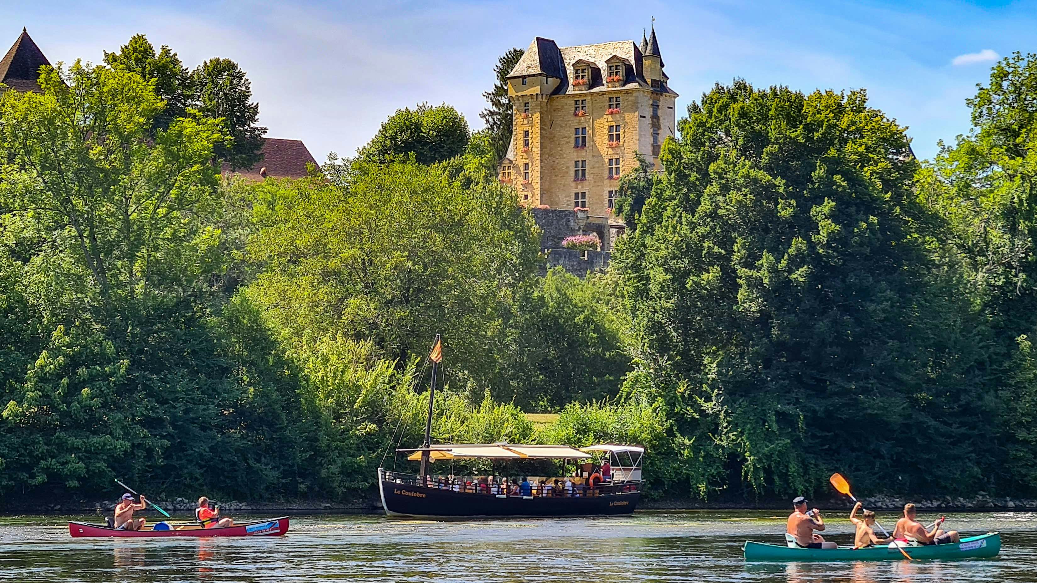 Camping les Magnanas - Blick auf den Fluss am Campingplatz
