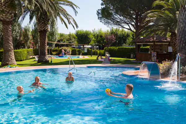 Camping Les Medes