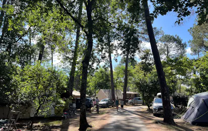 Camping Les Ourmes