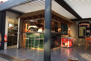 Camping Les Paillotes en Ardèche - Bistro auf dem Campingplatz