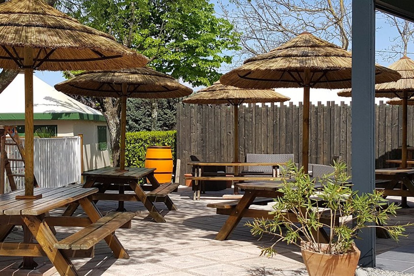 Flower Camping Les Paillotes