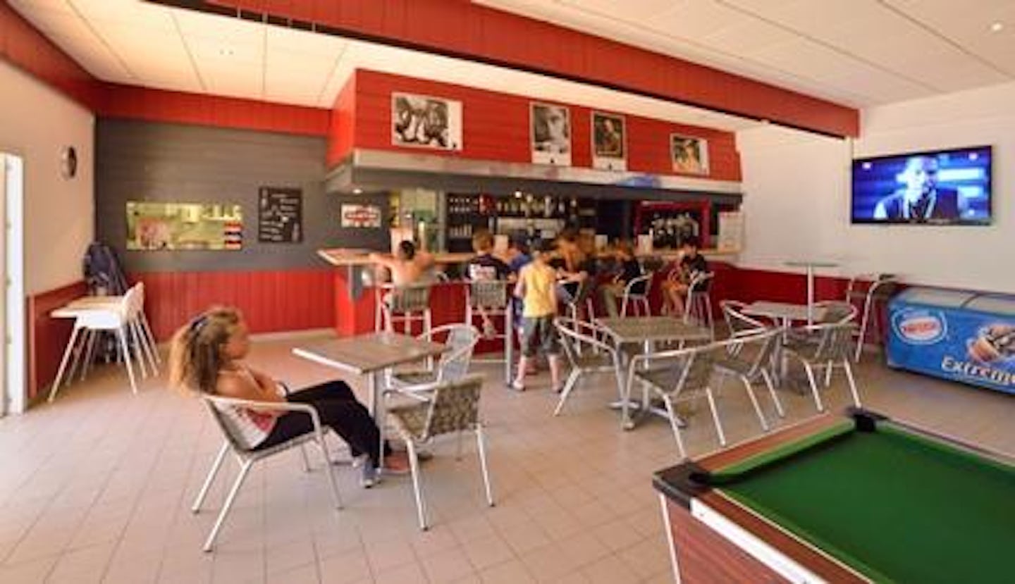 Flower Camping Les Paludiers