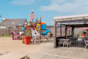 Camping Les Paludiers - Kinderspielplatz auf dem Campingplatz