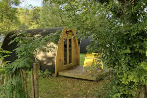 Camping les Patis - Rundhütten auf dem Campingplatz