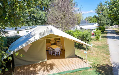 Camping Les Peupliers (Tinténiac)