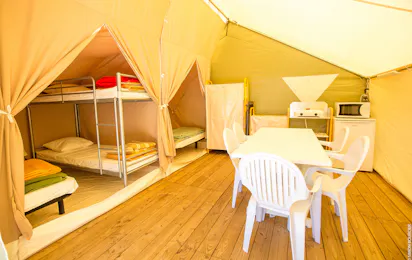 Camping Les Peupliers (Tinténiac)