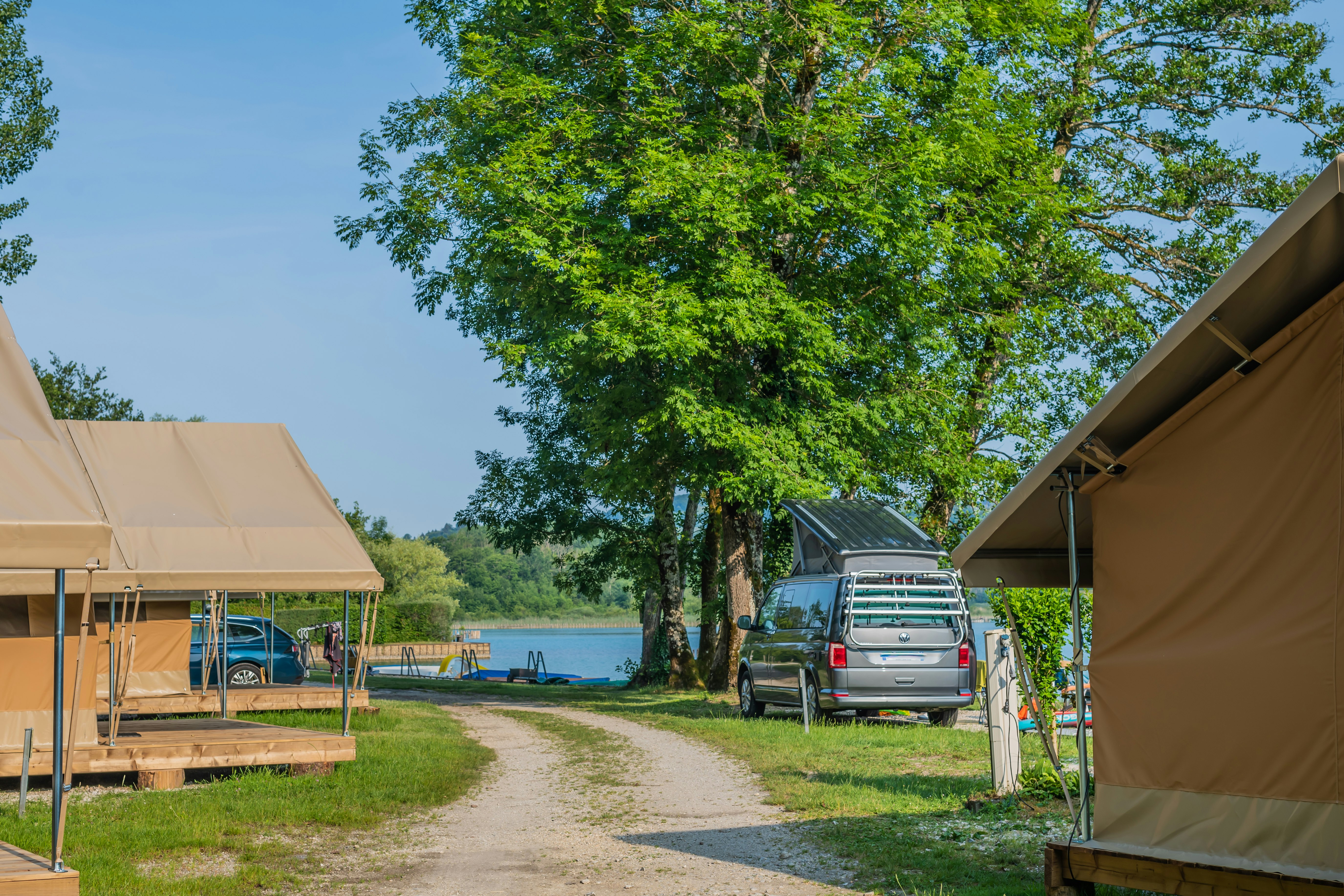 Onlycamp Les Peupliers - Glamping-Zelte auf dem Campingplatz