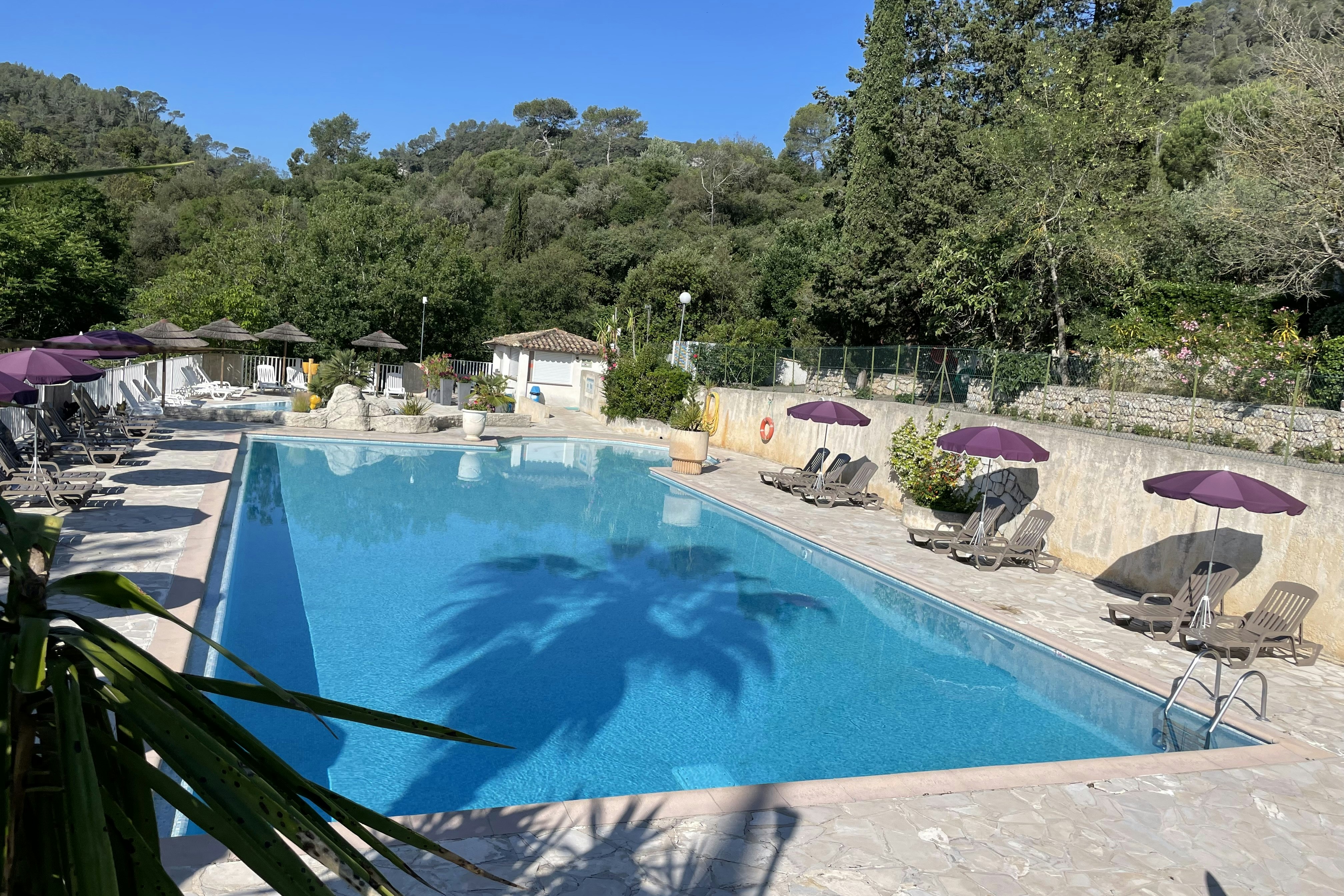 Sites et Paysages Les Pinèdes  Camping Les Pinèdes - Freibad auf dem Campingplatz
