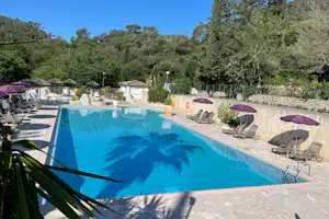 Sites et Paysages Les Pinèdes Camping Les Pinèdes - Freibad auf dem Campingplatz