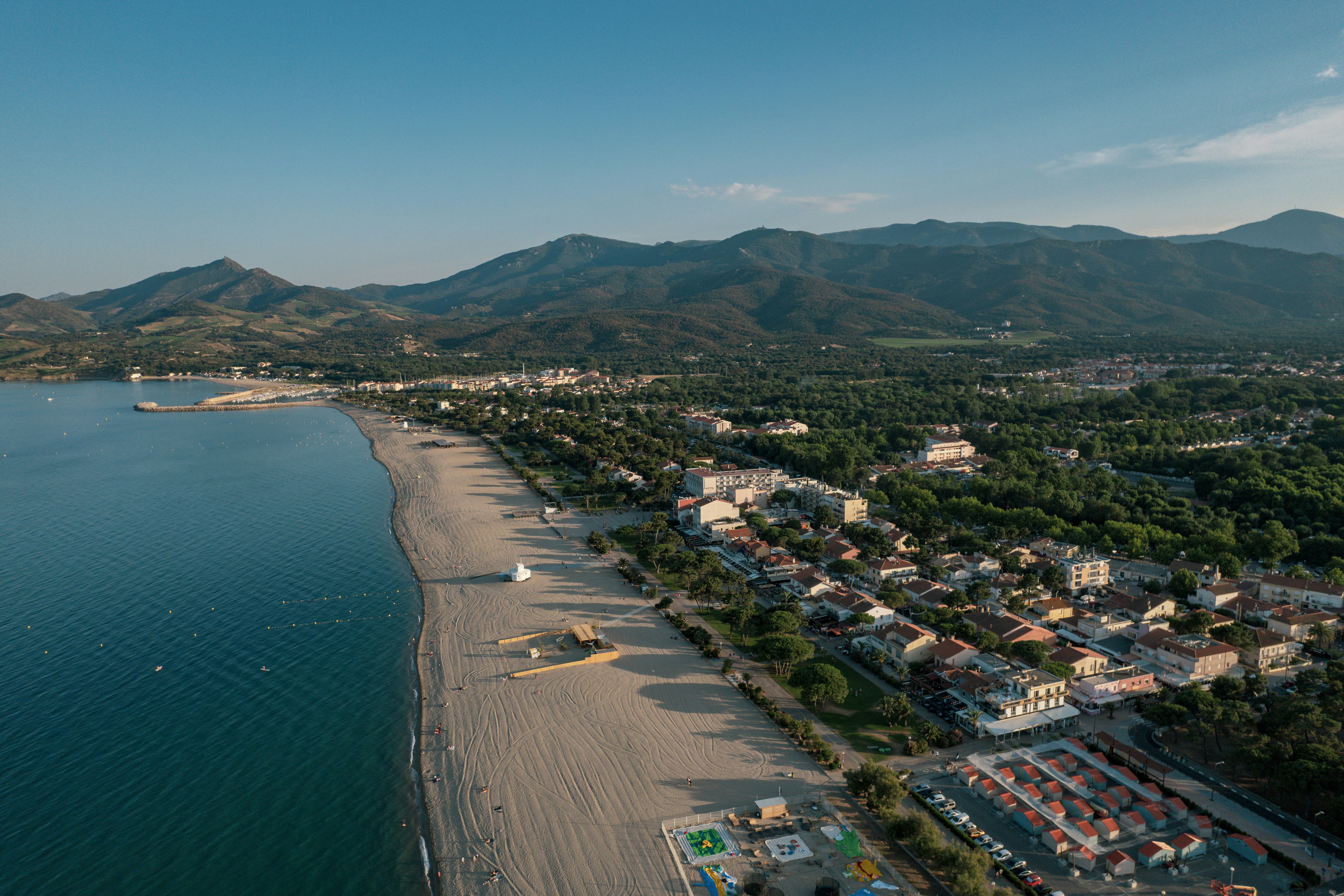 Camping Sunêlia les Pins  Camping Les Pins - Luftaufnahme des Strandes