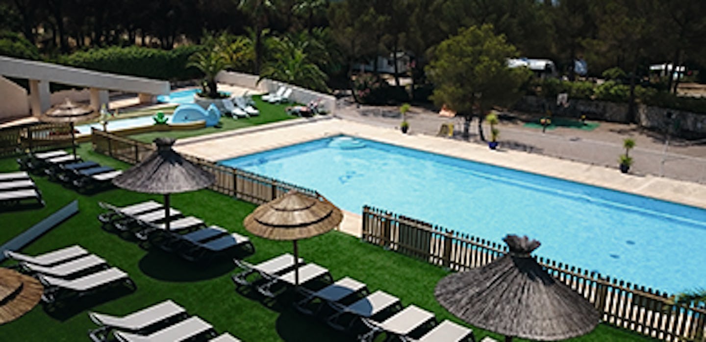 Camping Les Pins Parasols