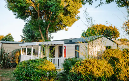 Camping Les Places Dorées