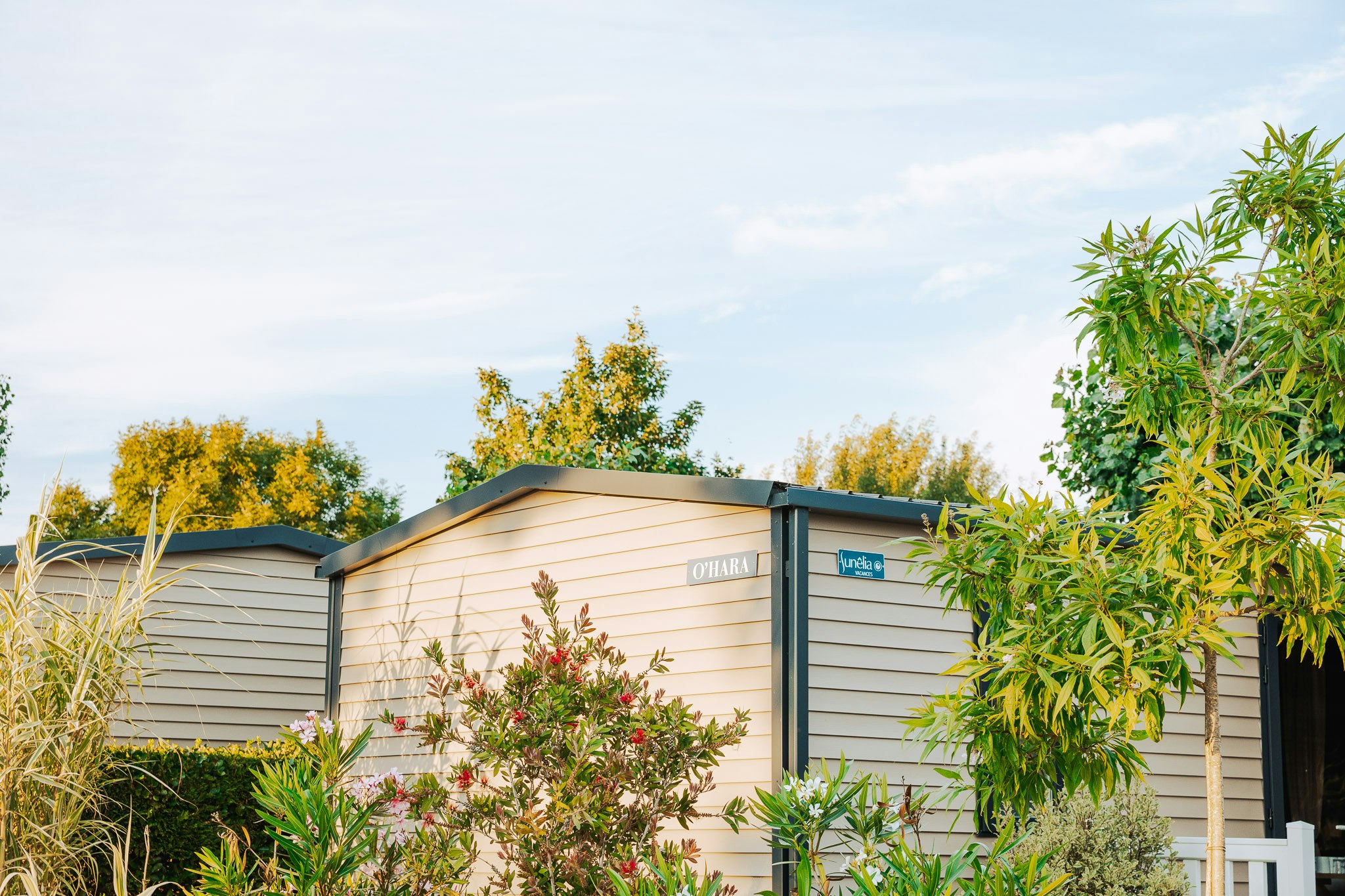 Camping Les Places Dorées  - Mobilheime auf dem Campingplatz