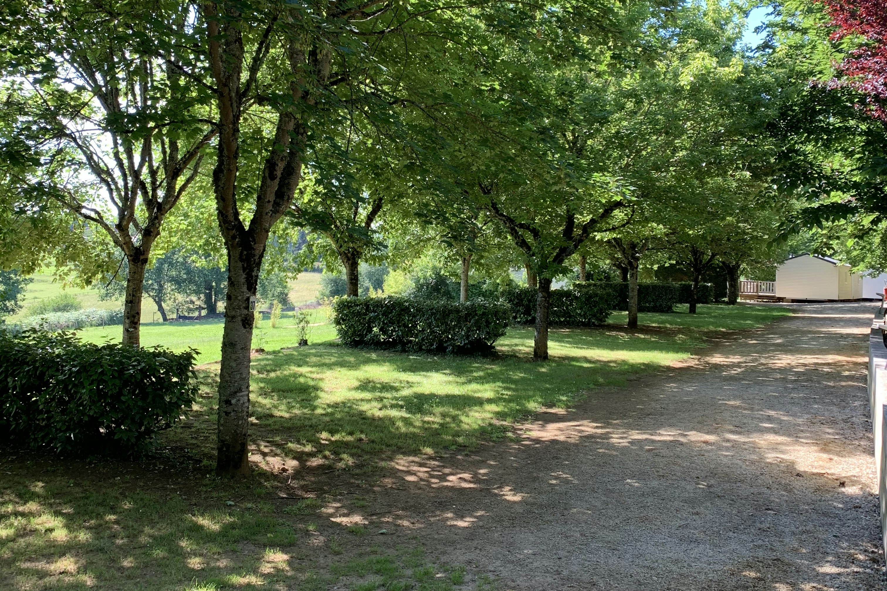 Camping les Poutiroux - Standplätze auf dem Campingplatz