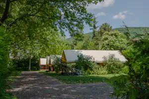 Onlycamp Les Premières Vignes - Glamping-Zelte auf dem Campingplatz