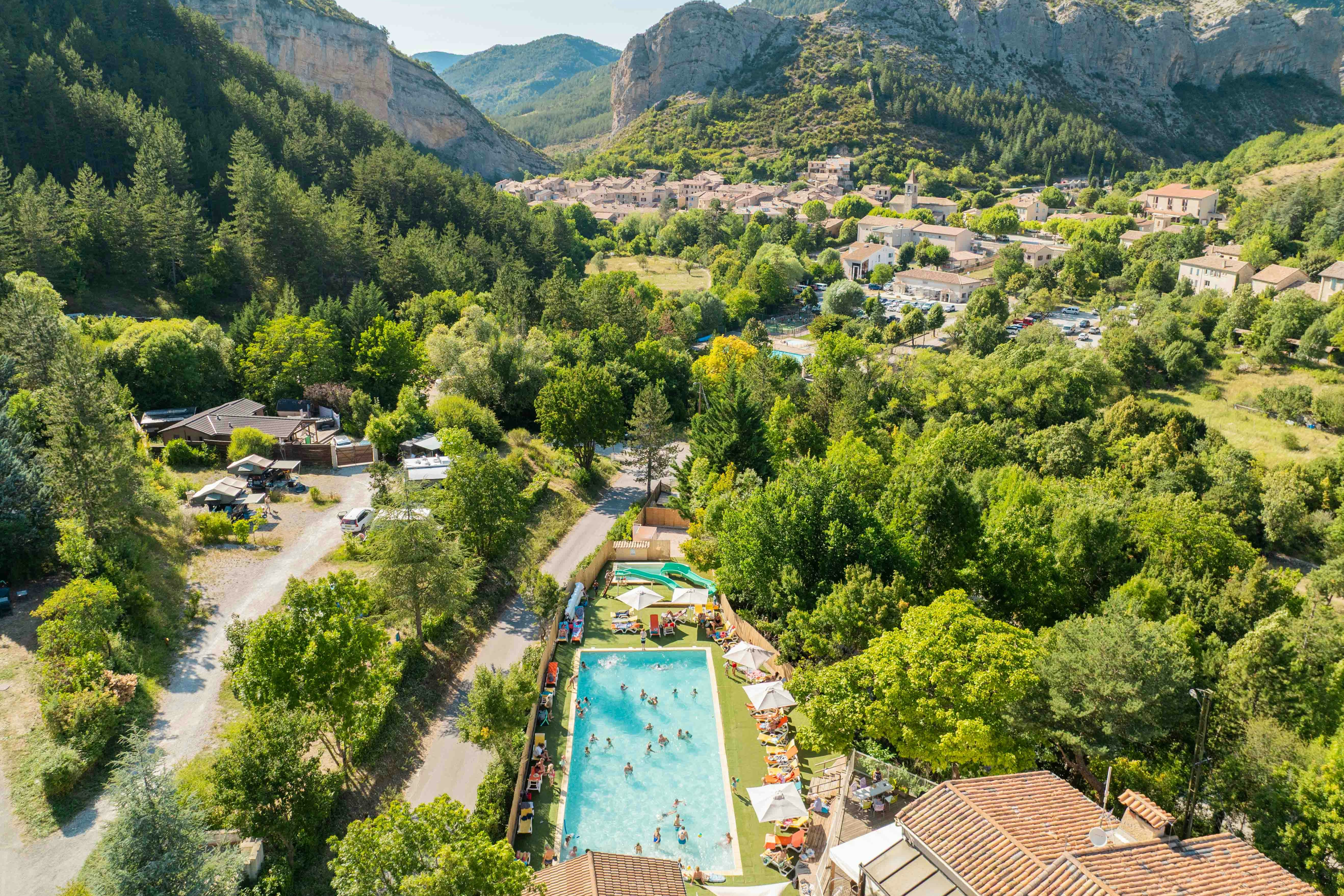 Camping Les Princes d´Orange  - Campingplatz aus der Vogelperspektive