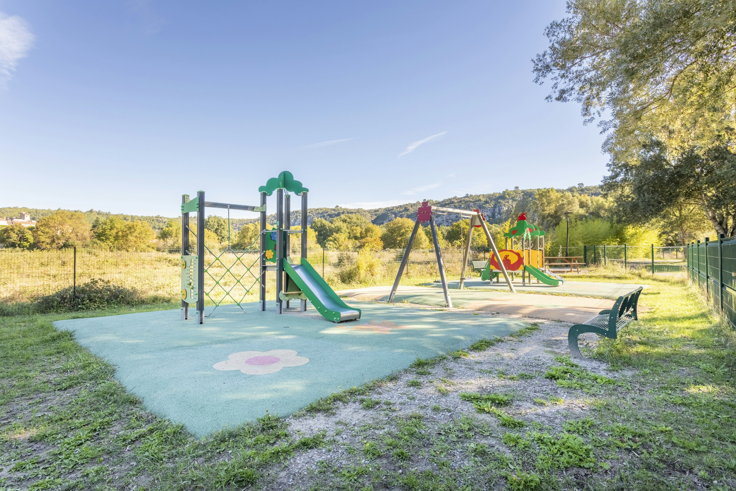Camping Les Prés du Verdon  - Kinderspielplatz auf dem Campingplatz