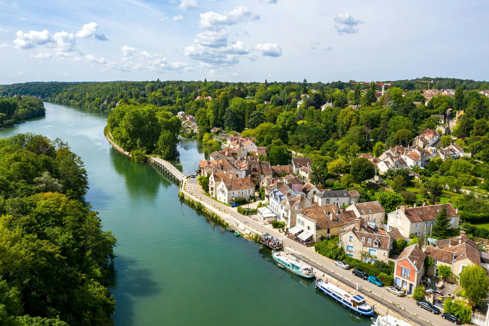 Camping Les Prés  - Dorf in der Umgebung des Campingplatzes aus der Vogelperspektive