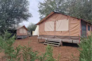 les ptites maisons dans la prairie - Glamping-Zelte auf dem Campingplatz