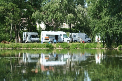 Camping Les Puits Tournants