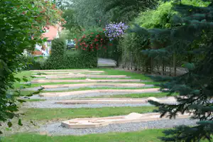 Camping Les Puits Tournants - Minigolfanlage auf dem Campingplatz