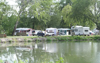 Camping Les Puits Tournants