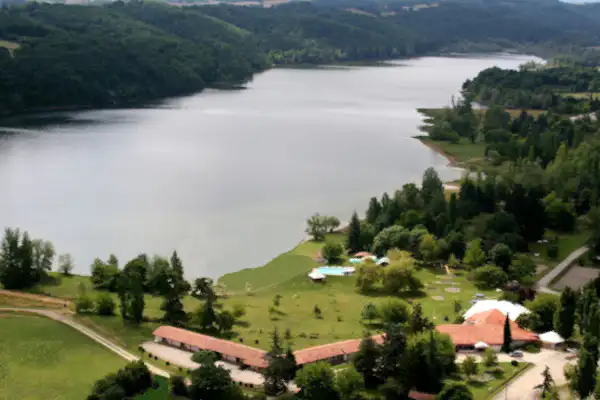 Camping Les Reflets du Lac