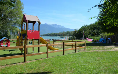 Camping Les Rives du Lac (Sévrier)
