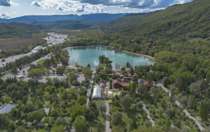 Camping Les Rives du Lac (Veynes)