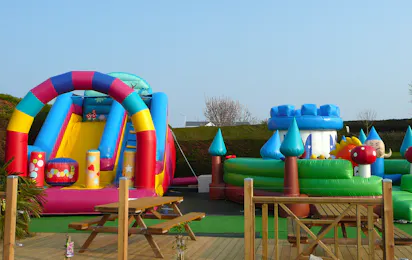Camping Les Roches (Caroual)