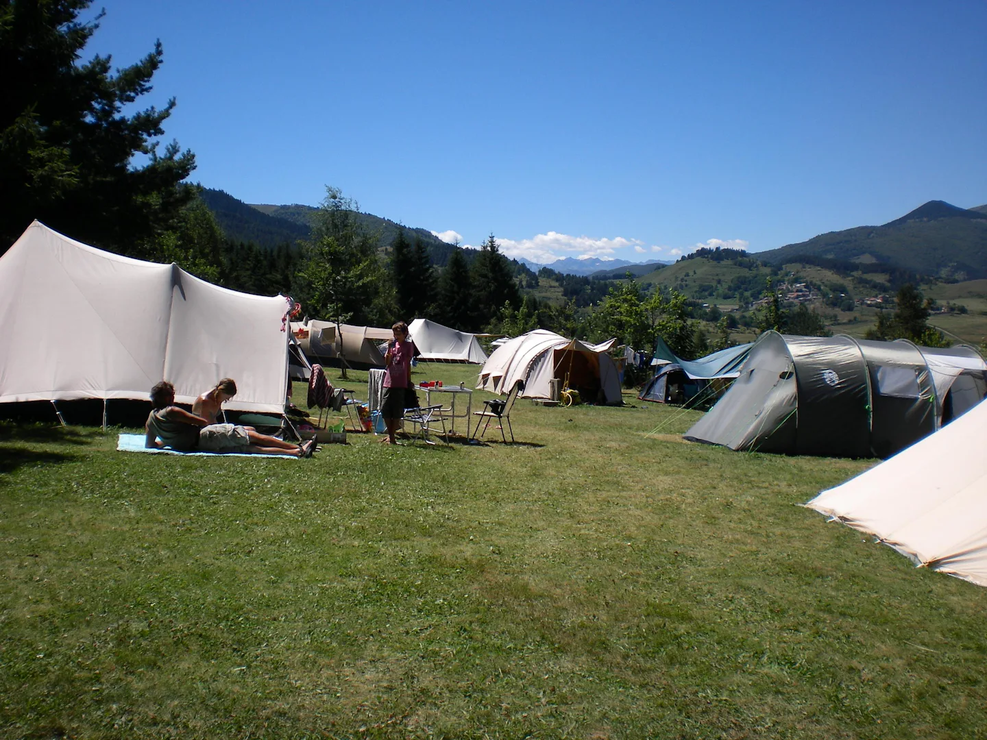 Camping Les Sapins (Camurac)