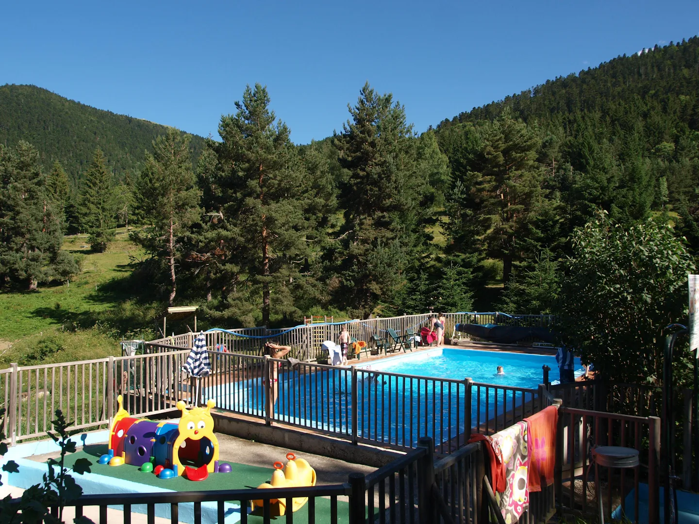 Camping Les Sapins (Camurac)