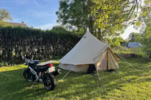 Camping Les Saules de Cormery - Zeltplatz auf dem Campingplatz