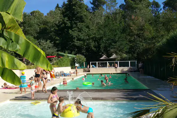 Camping Les Sources (Saint-Jean-du-Gard)