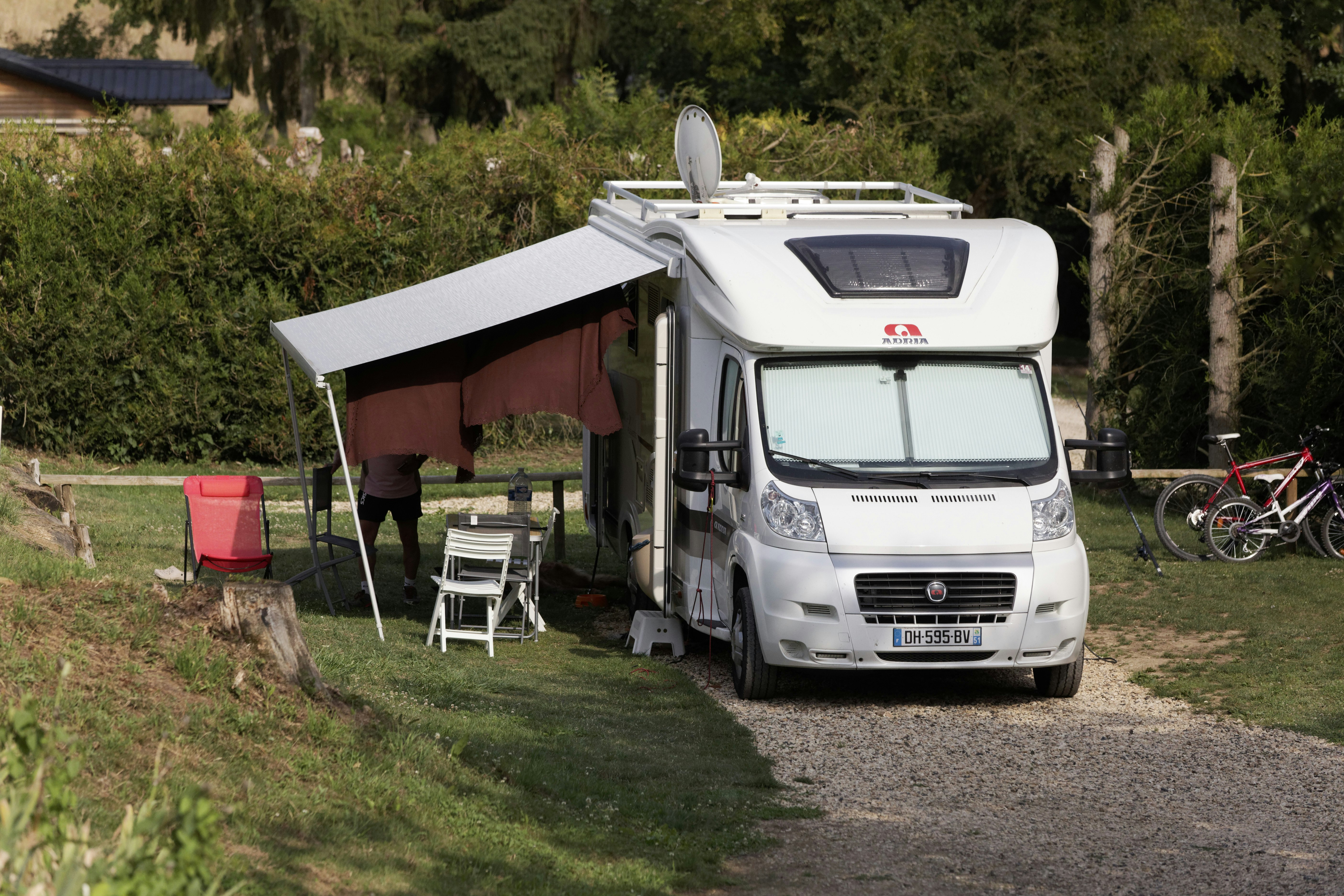 Camping Les Étangs du Moulin - Standplätze auf dem Campingplatz